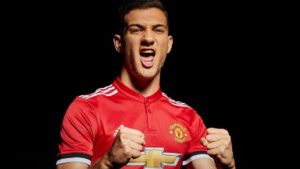 เจ้าหน้าที่ SBOBET เผย ดาโลต์ ยัน พร้อมลุยเพื่อ ผี แล้ว เจ้าหน้าที่ SBOBET เผย ดาโลต์ ยัน พร้อมลุยเพื่อ ผี แล้ว